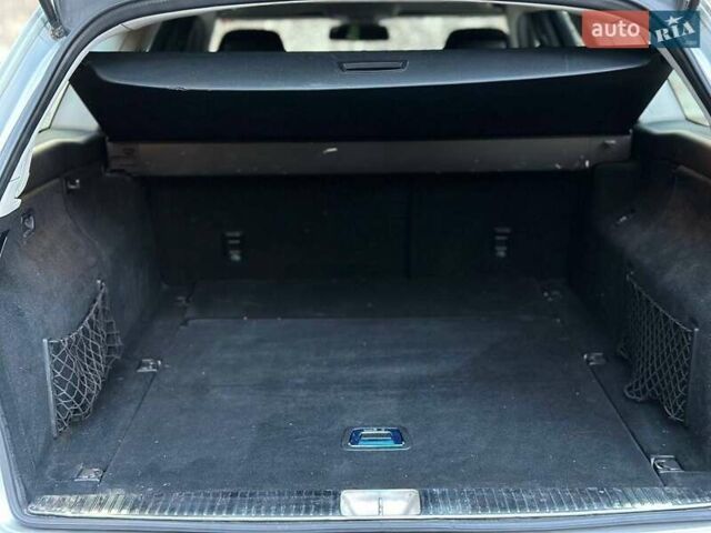 Серый Мерседес Е-Класс, объемом двигателя 2.14 л и пробегом 227 тыс. км за 11750 $, фото 12 на Automoto.ua