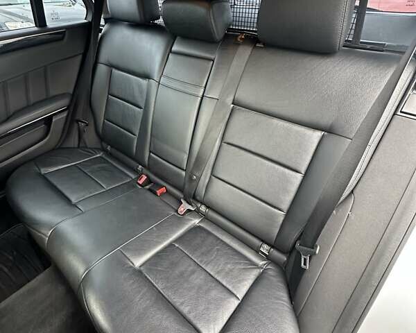 Серый Мерседес Е-Класс, объемом двигателя 2.14 л и пробегом 319 тыс. км за 14999 $, фото 17 на Automoto.ua