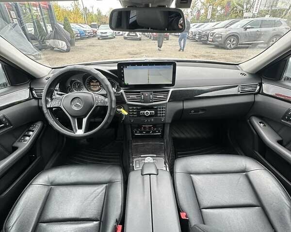 Серый Мерседес Е-Класс, объемом двигателя 2.14 л и пробегом 319 тыс. км за 14999 $, фото 18 на Automoto.ua