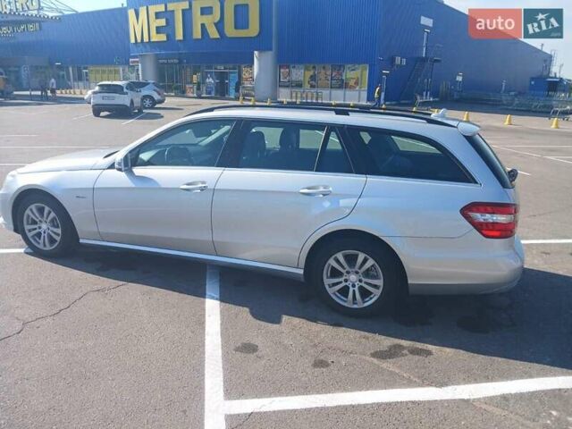 Мерседес Е-Класс 2012 в Виннице на Automoto.ua Серый Мерседес Е-Класс, объемом двигателя 2.14 л и пробегом 327 тыс. км за 10500 $, фото 7 на Automoto.ua