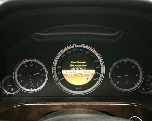 Серый Мерседес Е-Класс, объемом двигателя 2.14 л и пробегом 318 тыс. км за 13800 $, фото 19 на Automoto.ua