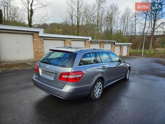 Сірий Мерседес Е-Клас, об'ємом двигуна 2.2 л та пробігом 244 тис. км за 13644 $, фото 10 на Automoto.ua