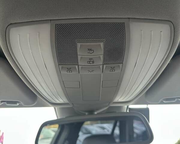 Серый Мерседес Е-Класс, объемом двигателя 2.14 л и пробегом 319 тыс. км за 14999 $, фото 36 на Automoto.ua