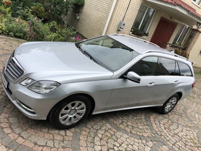 Серый Мерседес Е-Класс, объемом двигателя 2.2 л и пробегом 315 тыс. км за 12900 $, фото 5 на Automoto.ua