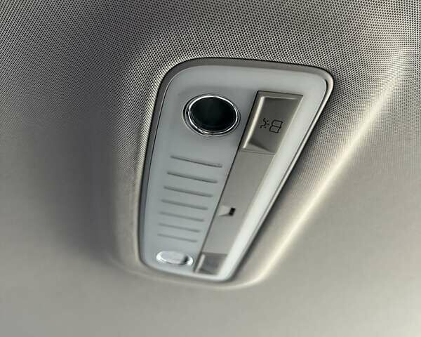 Серый Мерседес Е-Класс, объемом двигателя 2.14 л и пробегом 319 тыс. км за 14999 $, фото 38 на Automoto.ua