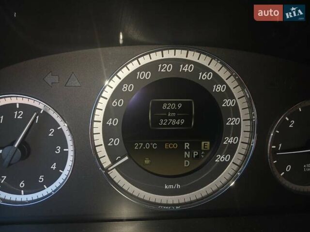 Мерседес Е-Класс 2012 в Виннице на Automoto.ua Серый Мерседес Е-Класс, объемом двигателя 2.14 л и пробегом 327 тыс. км за 10500 $, фото 2 на Automoto.ua