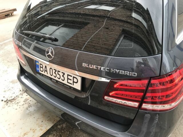 Серый Мерседес Е-Класс, объемом двигателя 0.22 л и пробегом 295 тыс. км за 15300 $, фото 23 на Automoto.ua