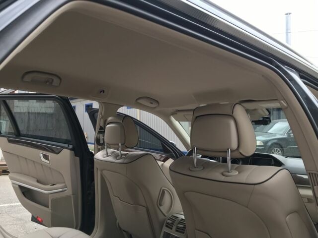 Серый Мерседес Е-Класс, объемом двигателя 0.22 л и пробегом 295 тыс. км за 15300 $, фото 12 на Automoto.ua