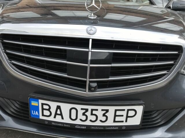 Серый Мерседес Е-Класс, объемом двигателя 0.22 л и пробегом 295 тыс. км за 15300 $, фото 13 на Automoto.ua