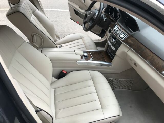 Серый Мерседес Е-Класс, объемом двигателя 0.22 л и пробегом 295 тыс. км за 15300 $, фото 10 на Automoto.ua