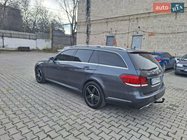 Серый Мерседес Е-Класс, объемом двигателя 2.14 л и пробегом 271 тыс. км за 14700 $, фото 11 на Automoto.ua