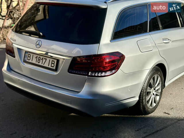 Сірий Мерседес Е-Клас, об'ємом двигуна 2.2 л та пробігом 217 тис. км за 13350 $, фото 1 на Automoto.ua