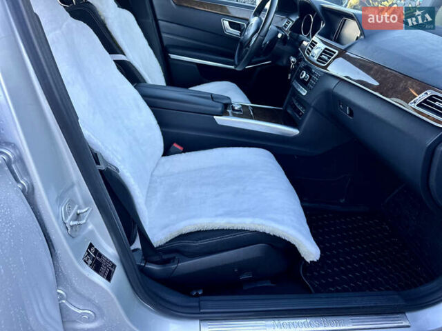 Сірий Мерседес Е-Клас, об'ємом двигуна 2.2 л та пробігом 217 тис. км за 13350 $, фото 40 на Automoto.ua