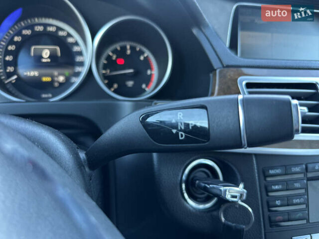 Сірий Мерседес Е-Клас, об'ємом двигуна 2.2 л та пробігом 217 тис. км за 13350 $, фото 8 на Automoto.ua