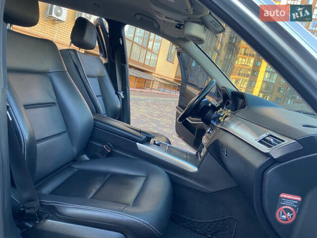 Сірий Мерседес Е-Клас, об'ємом двигуна 2.14 л та пробігом 290 тис. км за 12999 $, фото 14 на Automoto.ua