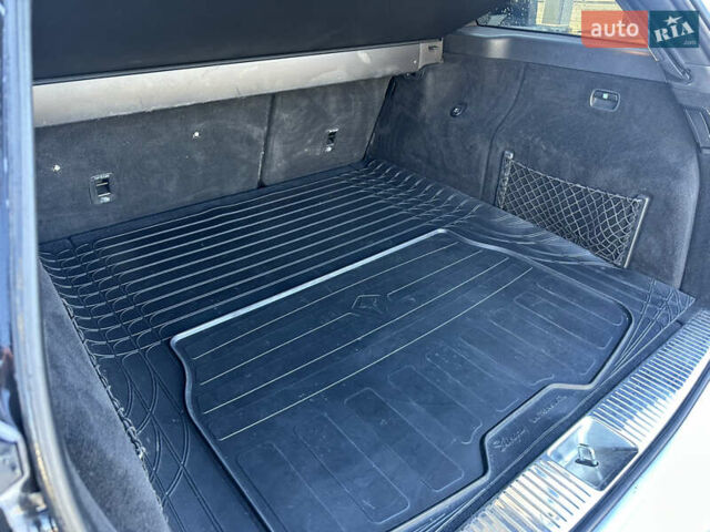 Сірий Мерседес Е-Клас, об'ємом двигуна 2.2 л та пробігом 217 тис. км за 13350 $, фото 47 на Automoto.ua