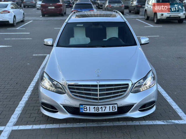 Сірий Мерседес Е-Клас, об'ємом двигуна 2.2 л та пробігом 217 тис. км за 13350 $, фото 67 на Automoto.ua