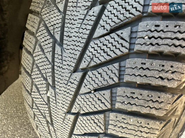 Сірий Мерседес Е-Клас, об'ємом двигуна 2.2 л та пробігом 217 тис. км за 13350 $, фото 18 на Automoto.ua