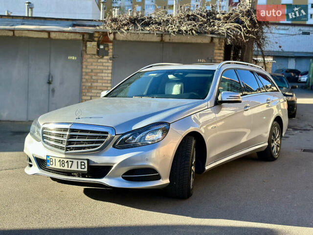 Сірий Мерседес Е-Клас, об'ємом двигуна 2.2 л та пробігом 217 тис. км за 13350 $, фото 2 на Automoto.ua