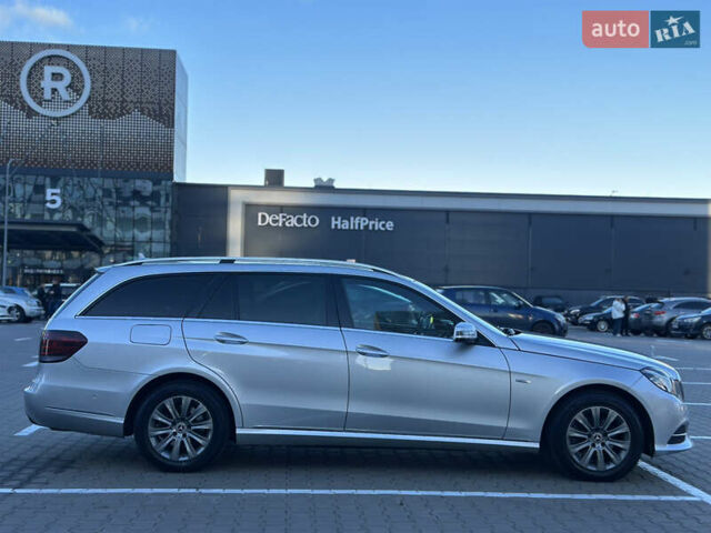 Сірий Мерседес Е-Клас, об'ємом двигуна 2.2 л та пробігом 217 тис. км за 13350 $, фото 70 на Automoto.ua