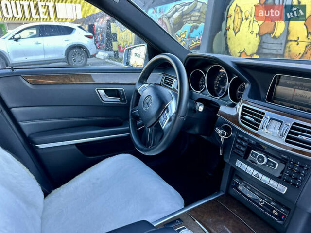 Сірий Мерседес Е-Клас, об'ємом двигуна 2.2 л та пробігом 217 тис. км за 13350 $, фото 39 на Automoto.ua