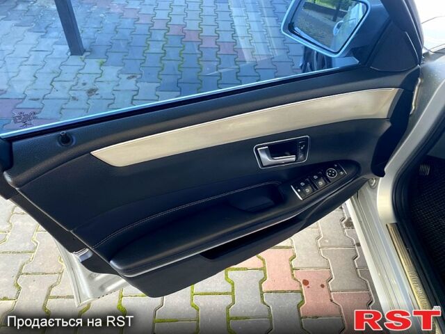 Сірий Мерседес Е-Клас, об'ємом двигуна 2.2 л та пробігом 290 тис. км за 13700 $, фото 7 на Automoto.ua