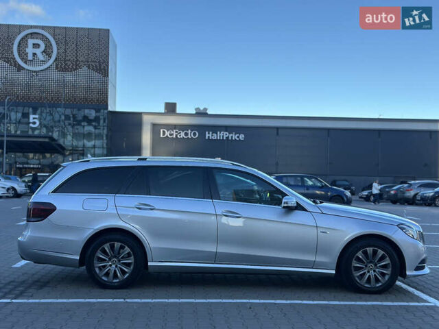 Сірий Мерседес Е-Клас, об'ємом двигуна 2.2 л та пробігом 217 тис. км за 13350 $, фото 61 на Automoto.ua