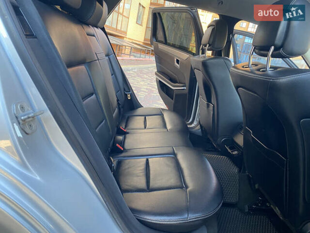 Сірий Мерседес Е-Клас, об'ємом двигуна 2.14 л та пробігом 290 тис. км за 12999 $, фото 16 на Automoto.ua