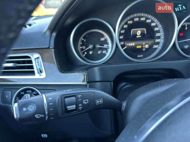Сірий Мерседес Е-Клас, об'ємом двигуна 2.2 л та пробігом 217 тис. км за 13350 $, фото 24 на Automoto.ua