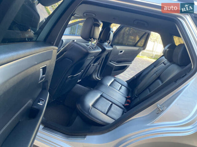 Сірий Мерседес Е-Клас, об'ємом двигуна 2.14 л та пробігом 290 тис. км за 12999 $, фото 17 на Automoto.ua