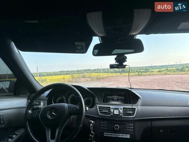 Серый Мерседес Е-Класс, объемом двигателя 2.1 л и пробегом 375 тыс. км за 14400 $, фото 33 на Automoto.ua