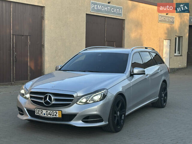 Сірий Мерседес Е-Клас, об'ємом двигуна 2.2 л та пробігом 237 тис. км за 16999 $, фото 1 на Automoto.ua