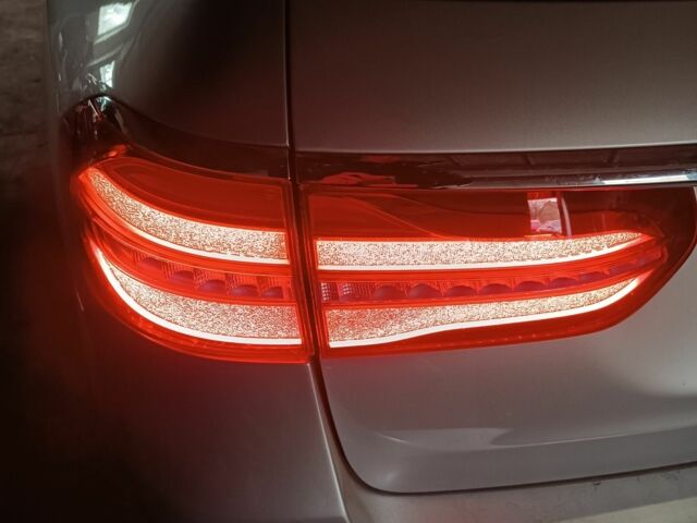 Серый Мерседес Е-Класс, объемом двигателя 2 л и пробегом 300 тыс. км за 18000 $, фото 13 на Automoto.ua