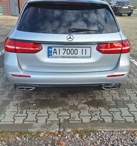 Мерседес Е-Класс 2017 в Борисполе на Automoto.ua Серый Мерседес Е-Класс, объемом двигателя 1.95 л и пробегом 183 тыс. км за 20500 $, фото 13 на Automoto.ua