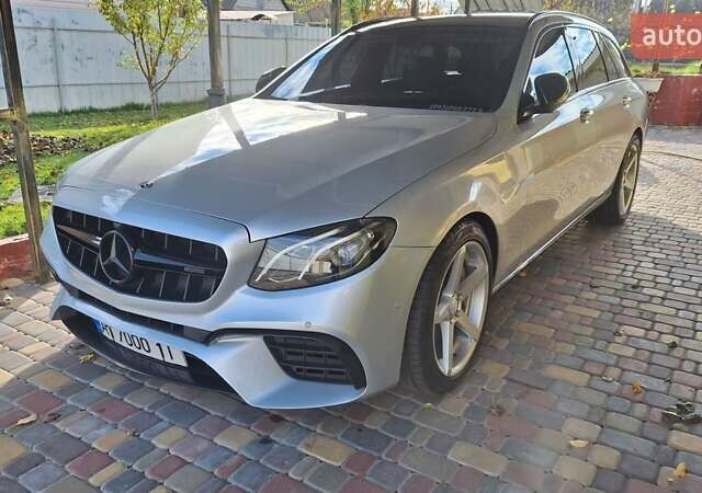 Мерседес Е-Класс 2017 в Борисполе на Automoto.ua Серый Мерседес Е-Класс, объемом двигателя 1.95 л и пробегом 183 тыс. км за 20500 $, фото 5 на Automoto.ua