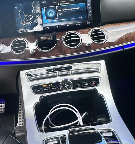 Серый Мерседес Е-Класс, объемом двигателя 2.99 л и пробегом 77 тыс. км за 32000 $, фото 15 на Automoto.ua