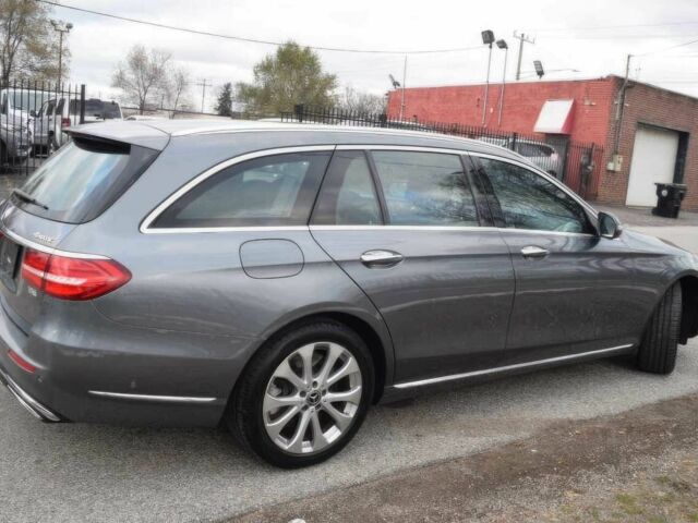 Сірий Мерседес Е-Клас, об'ємом двигуна 3 л та пробігом 61 тис. км за 12650 $, фото 5 на Automoto.ua