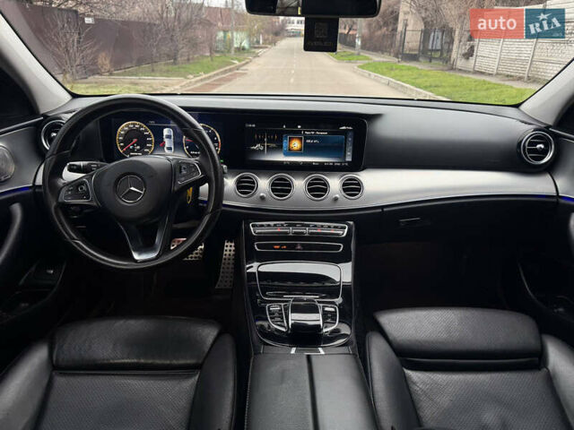 Серый Мерседес Е-Класс, объемом двигателя 1.95 л и пробегом 185 тыс. км за 24000 $, фото 14 на Automoto.ua