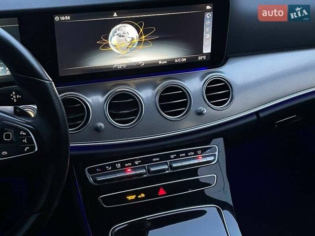Серый Мерседес Е-Класс, объемом двигателя 1.95 л и пробегом 270 тыс. км за 24990 $, фото 24 на Automoto.ua
