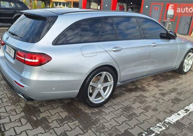 Мерседес Е-Класс 2017 в Борисполе на Automoto.ua Серый Мерседес Е-Класс, объемом двигателя 1.95 л и пробегом 183 тыс. км за 20500 $, фото 11 на Automoto.ua