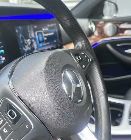 Серый Мерседес Е-Класс, объемом двигателя 2.99 л и пробегом 77 тыс. км за 32000 $, фото 14 на Automoto.ua