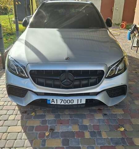 Мерседес Е-Класс 2017 в Борисполе на Automoto.ua Серый Мерседес Е-Класс, объемом двигателя 1.95 л и пробегом 183 тыс. км за 20500 $, фото 6 на Automoto.ua