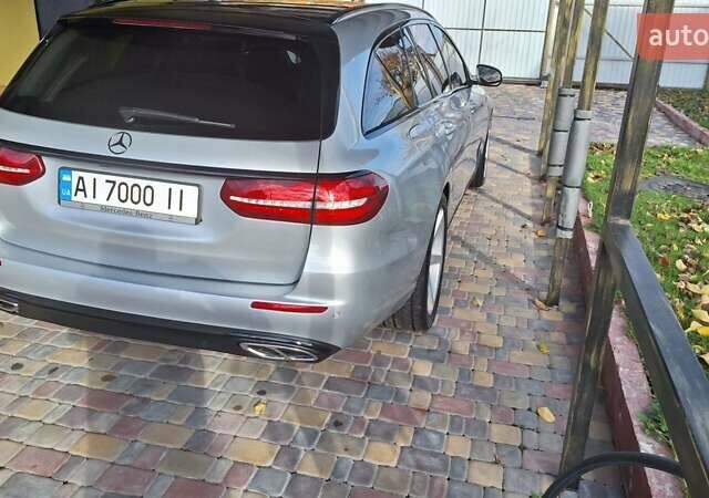 Мерседес Е-Класс 2017 в Борисполе на Automoto.ua Серый Мерседес Е-Класс, объемом двигателя 1.95 л и пробегом 183 тыс. км за 20500 $, фото 26 на Automoto.ua