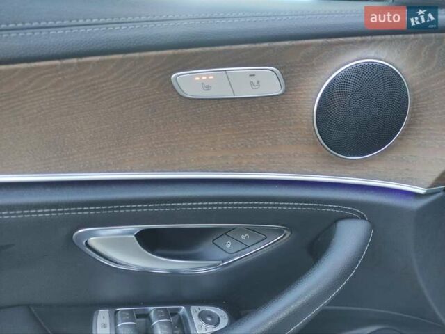 Сірий Мерседес Е-Клас, об'ємом двигуна 1.95 л та пробігом 197 тис. км за 32800 $, фото 24 на Automoto.ua