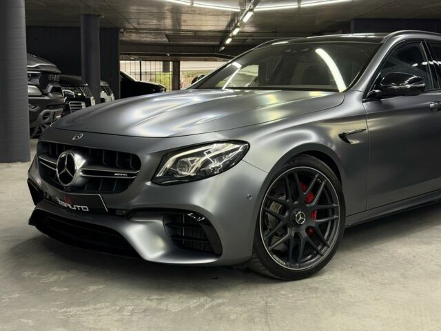 Серый Мерседес Е-Класс, объемом двигателя 4 л и пробегом 83 тыс. км за 61500 $, фото 7 на Automoto.ua