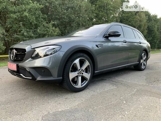 Серый Мерседес Е-Класс, объемом двигателя 2 л и пробегом 140 тыс. км за 35000 $, фото 14 на Automoto.ua