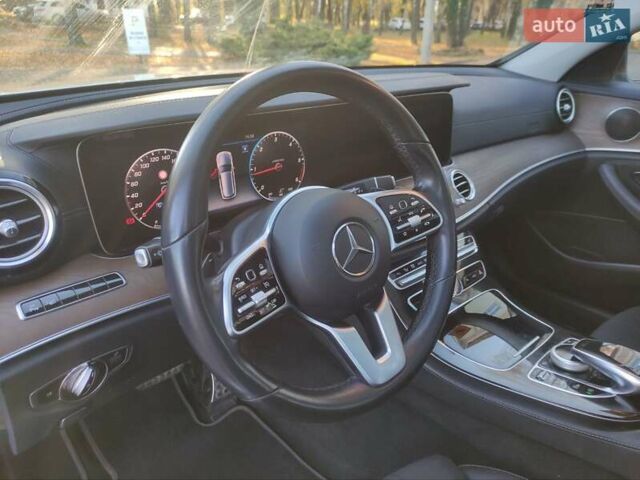 Сірий Мерседес Е-Клас, об'ємом двигуна 1.95 л та пробігом 197 тис. км за 32800 $, фото 26 на Automoto.ua