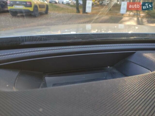 Сірий Мерседес Е-Клас, об'ємом двигуна 1.95 л та пробігом 197 тис. км за 32800 $, фото 19 на Automoto.ua
