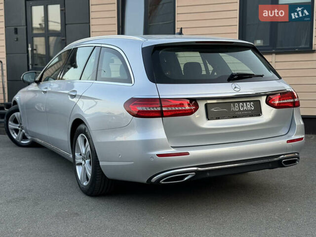 Серый Мерседес Е-Класс, объемом двигателя 2 л и пробегом 189 тыс. км за 21500 $, фото 17 на Automoto.ua