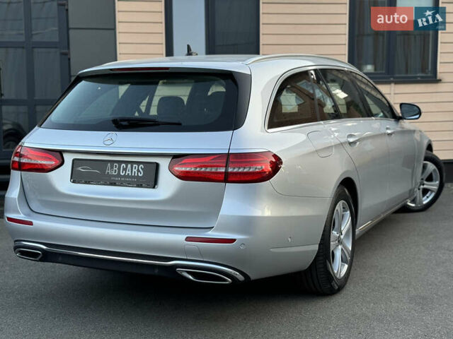 Серый Мерседес Е-Класс, объемом двигателя 2 л и пробегом 189 тыс. км за 21500 $, фото 24 на Automoto.ua